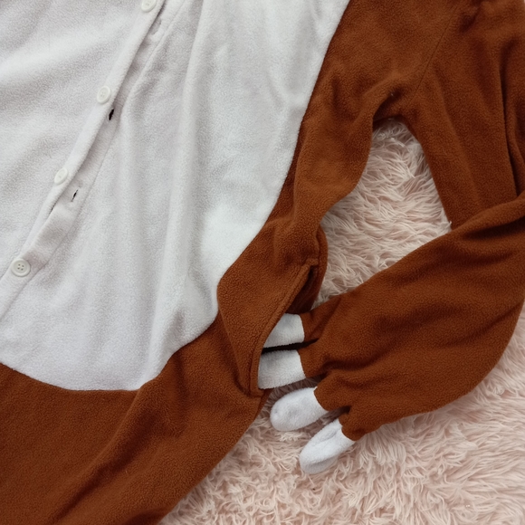 Like new Sloth kigurumi onesie lounger!  Roomy warm & big! Sz's sm-xl! - Picture 3 of 11